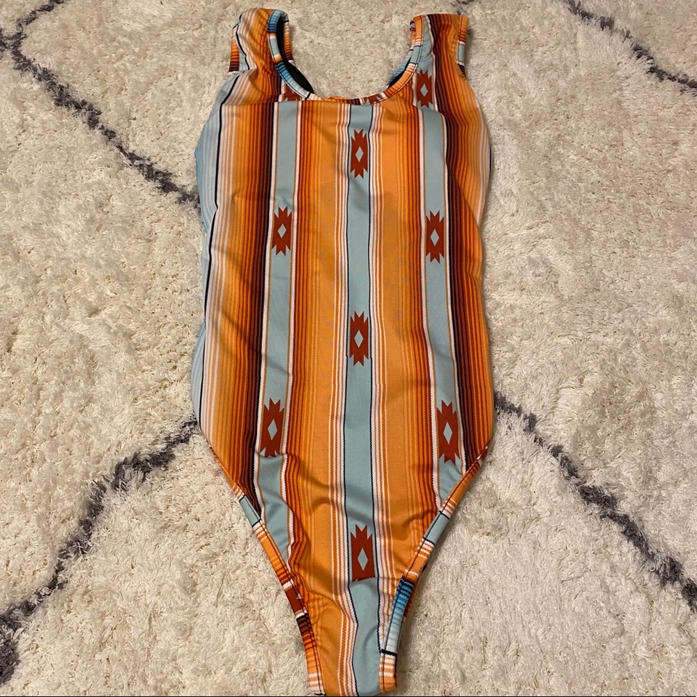 Stunning Aztec one price NWT